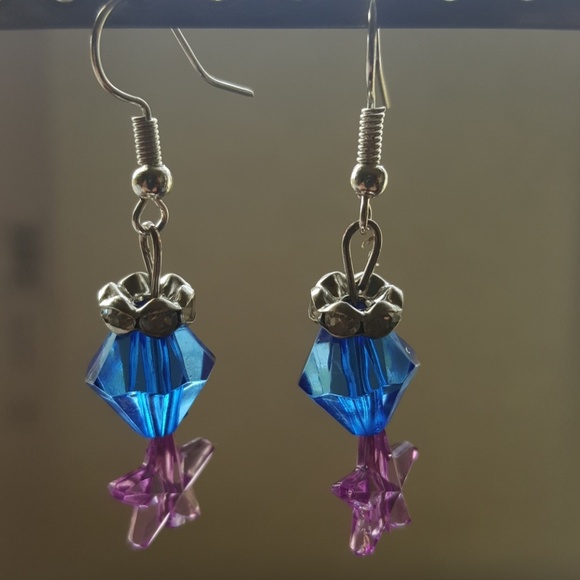 💙Blue/ Purple Star 🌟/ Silver/ Statement Earrings - Picture 2 of 2